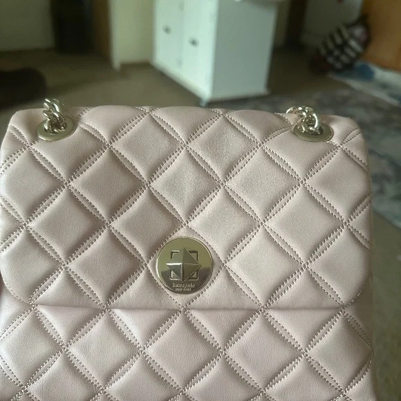 Kate Spade Purse - Picture 1 of 4